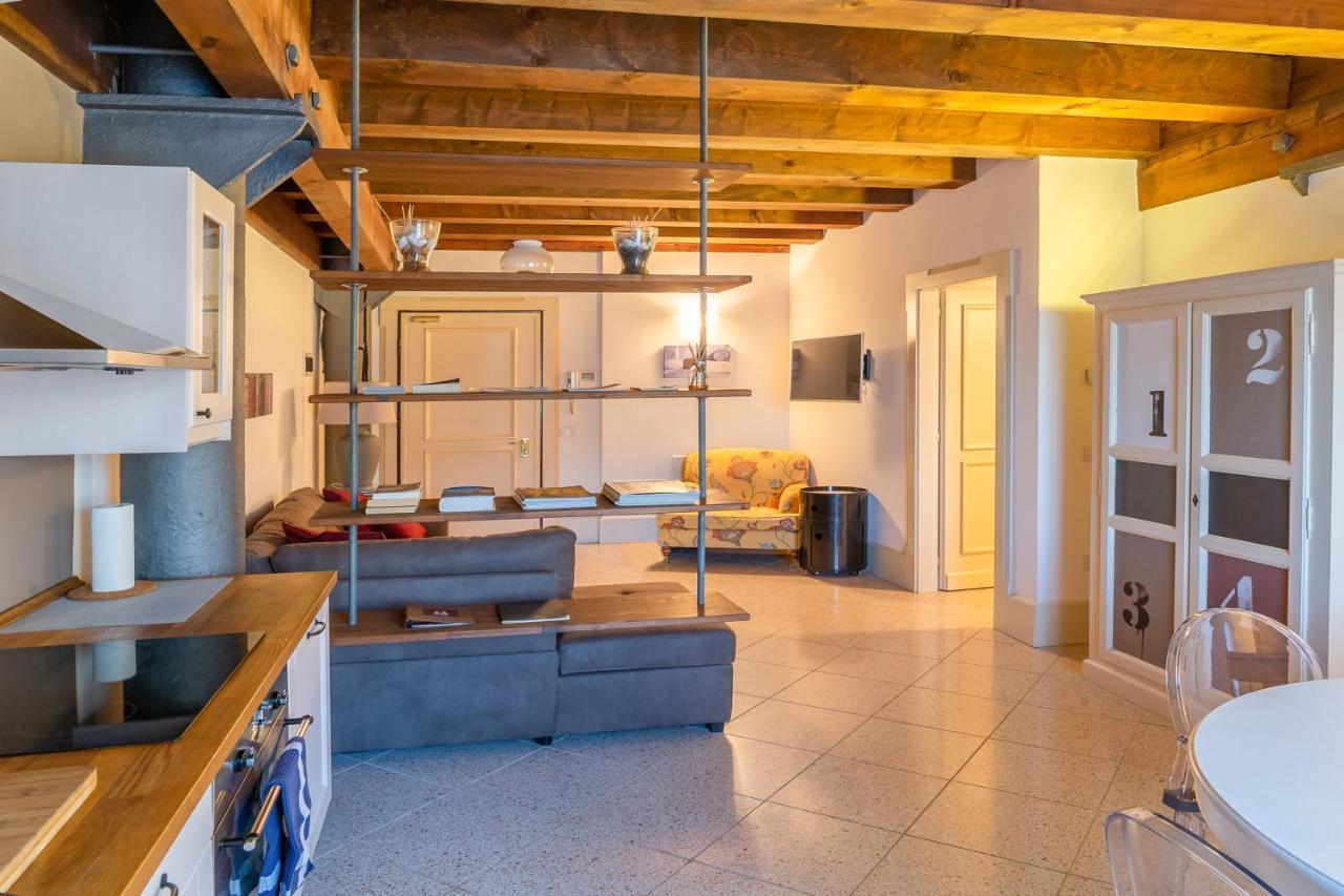 Youatmolino Canal View Apartment Venetië Buitenkant foto