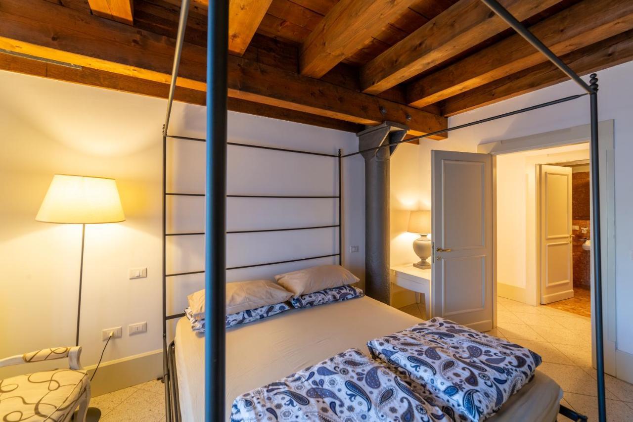 Youatmolino Canal View Apartment Venetië Buitenkant foto